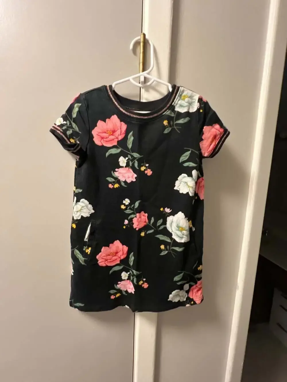 Old Navy Girls Black Floral Print Short Sleeve Swing Dress Size 4T